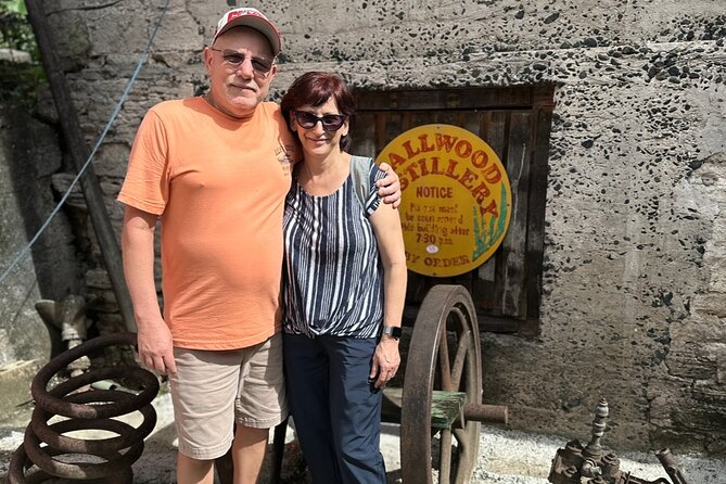 4 Hour British Virgin Islands Full Private Experience - D’CoalPot turns lunch into a local stop