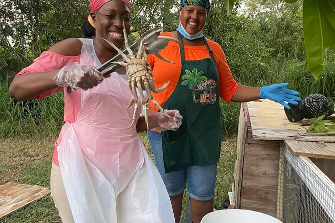 A Evening Cultural Experience Through Food Cooking Class St. Croix - Cleaning and seasoning with local flavor
