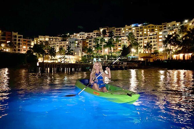 Glow Boats LED Night Kayak from Marriott Frenchman's Cove - The first few minutes: a quick lesson and safety setup