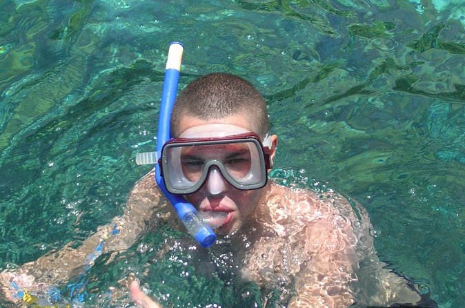 Half Day Snorkeling Tour from Margaritaville - Snacks, drinks, and the open bar