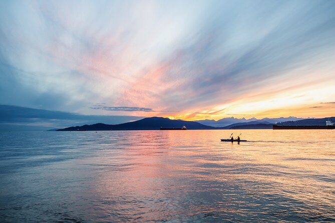 Illuminated Night Kayaking at the Elysian Resort - The sea-life search beneath your kayak