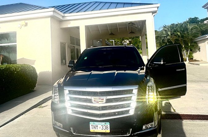 Luxury Private Tour in ST.Thomas(6per group) - Local stories add meaning between the stops