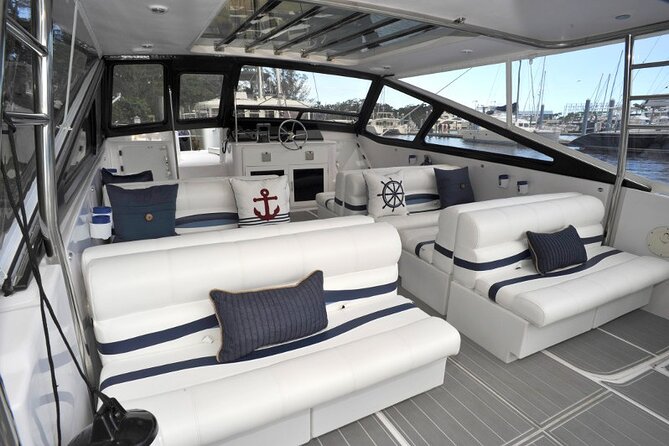 Private Luxury Power Catamaran. Enjoy USVI Aboard MV Hydra - What the crew adds to the experience