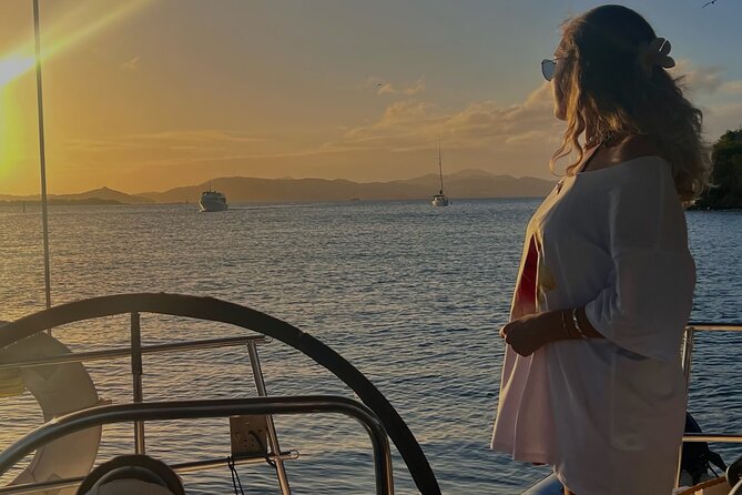 Private Sunset Sail, Open Bar, 12 Guests, Amazing Island Views - What the two-hour schedule means
