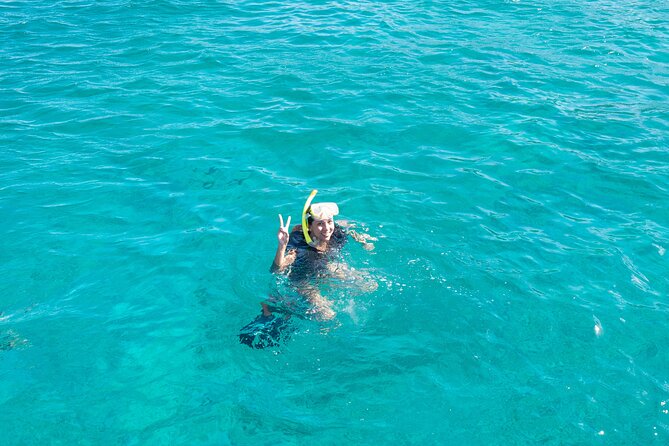 SeaFari FastCat - Sun, Fun, Swimming, Snorkeling & Boat Party - Crew Service and Helpful Communication