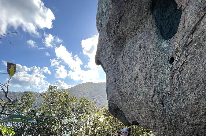 Shark Bay ( Batcave) National Park Hiking Tour - The cliff and Batcave area provide the main payoff