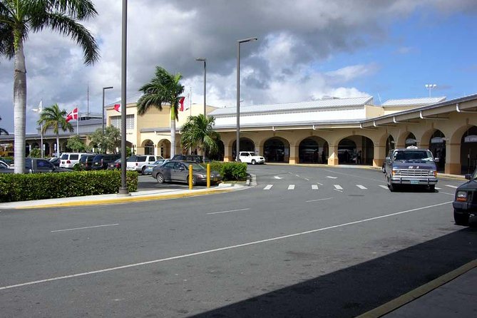 St Croix Private Airport Pick Up - Getting off the plane at Henry E. Rohlsen Airport