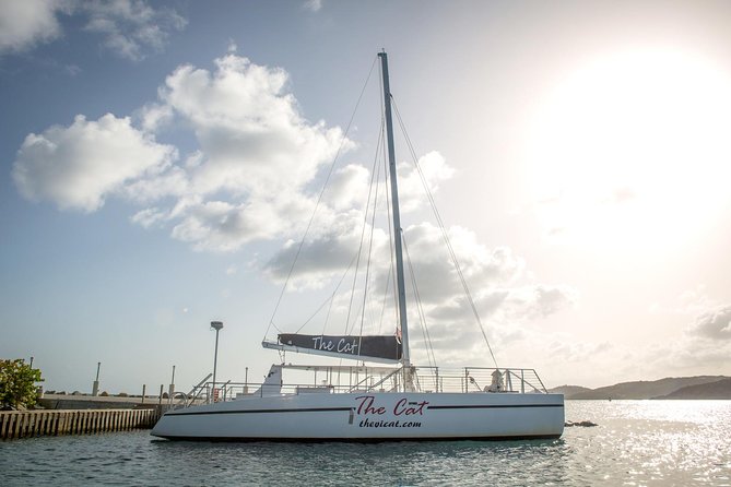 Sunset Sail with Cocktails and Appetizers - The crew and the mood on board