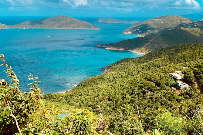 Tortola Private Tour and Snorkeling in the most beautiful beaches - Smuggler’s Cove brings white sand and swimming time